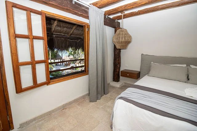 Suite, King Bed, Sea View, Sofa, Amaite Hotel And Spa 3/9
