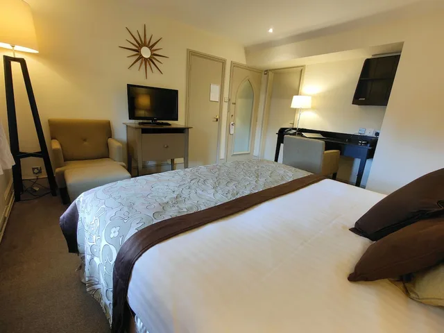 كوخ بسرير مزدوج بإطلالة على النهر، The Priest House Hotel 1/7