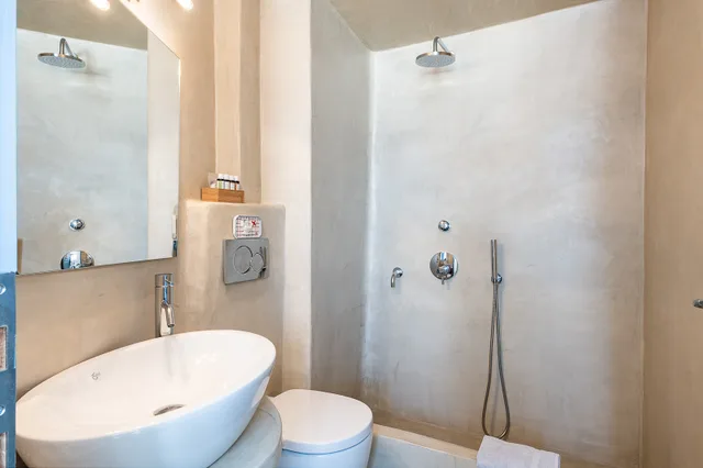 Room, Caldera View، Pantelia Suites Santorini 8/10