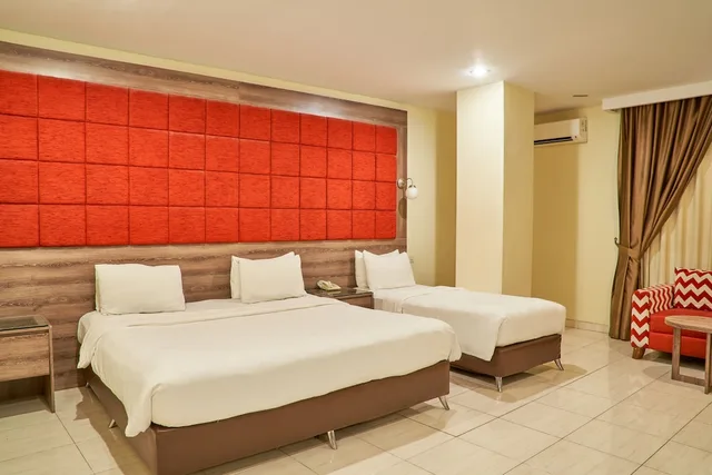 غرفة عائلية بسرير كينج وسرير فردي، Hotel Alia Boutique Pasar Baru 1/3