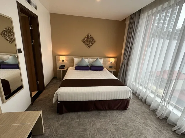 غرفة ديلوكس بسرير مزدوج، Hotel Yah Hanoi 1/6