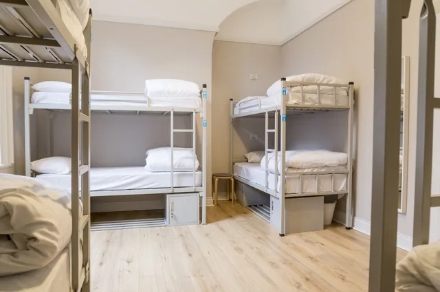 Mixed Dorm, Standard, 8 People، Gardiner House Hostel 1/10