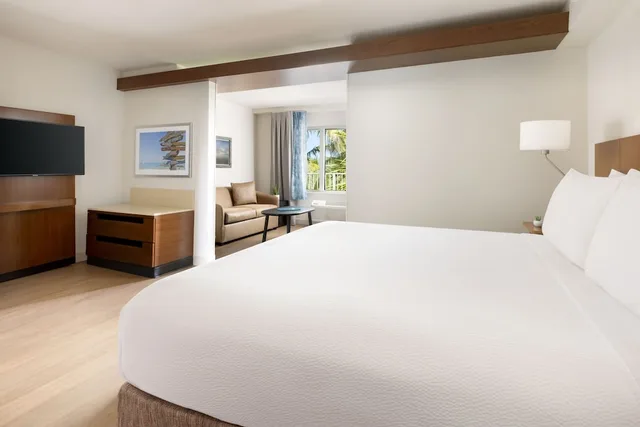 استوديو سوبيريور بسرير كينج مع أريكة، Fairfield Inn Suites Key West At the Keys Collection 1/5