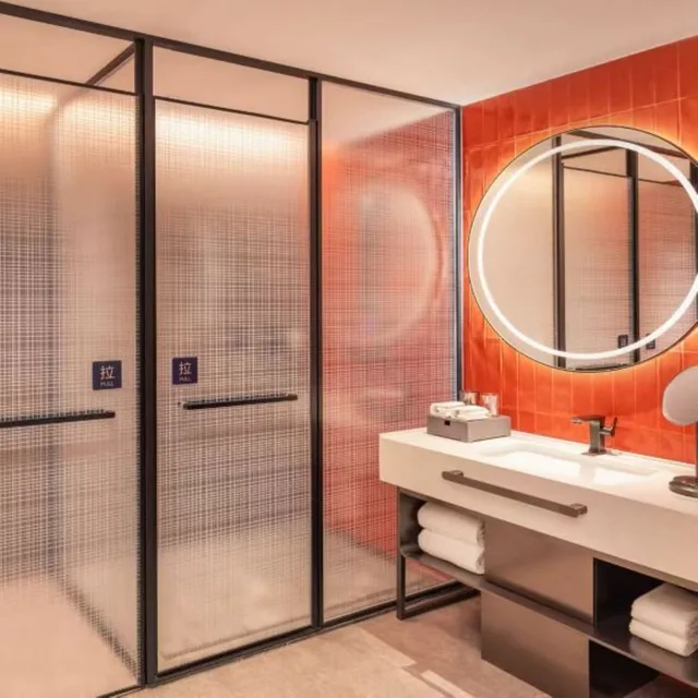 غرفة قياسية مفردة بسرير كينج، UrCove by HYATT Shanghai West Riverside 3/5