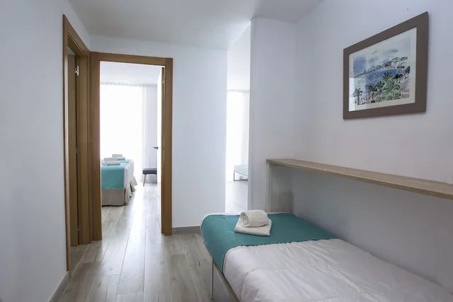 شقة عائلية بسريرين منفصلين بغرفة نوم واحدة مع سرير سحّاب إضافي مع أريكة، Aparthotel Cye Holiday Centre 1/3
