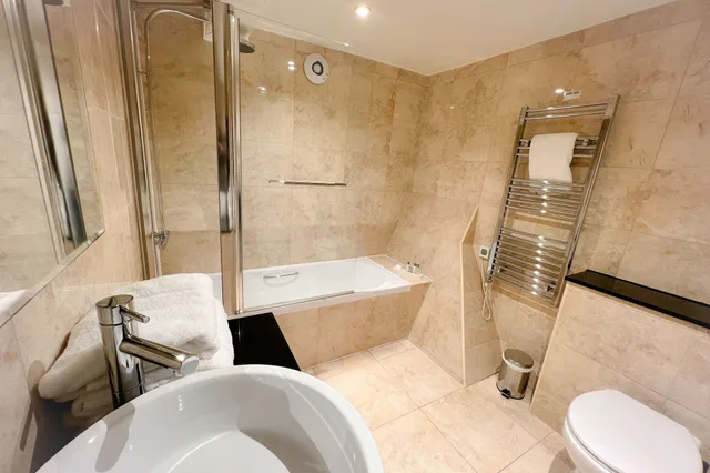 غرفة عائلية بسرير مزدوج وسرير فردي، Castle Bromwich Hall Hotel, BW Signature Collection 10/10