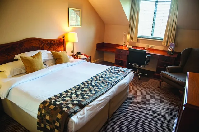غرفة قياسية بسريرين منفصلين، Aztec Hotel And Spa 1/3