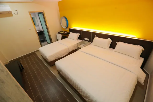 Semi Room, Deluxe, Family, Semi Double Bed, King Bed، Pantai Regal Hotel 1/2