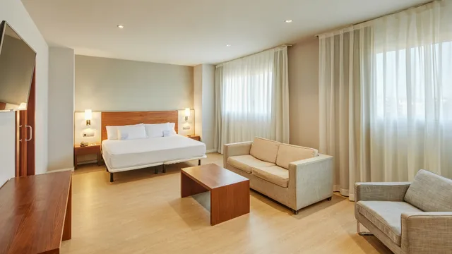 جناح جونيور مفرد، Sercotel Ciutat de Montcada 2/7