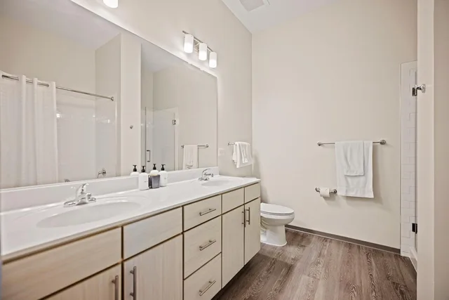 3 Bedrooms, Sky, Presidential, Suite، Placemakr Premier SoBro 15/15