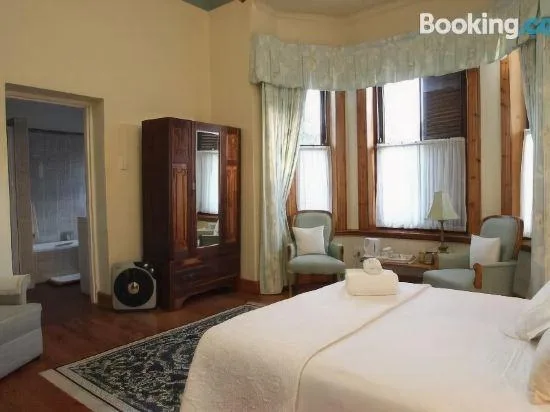 جناح فاخر بسرير مزدوج، Kingna Lodge 1/1