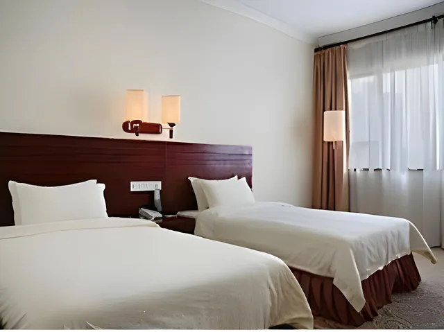 غرفة بزنس بسريرين، Pazhou Hotel 2/6