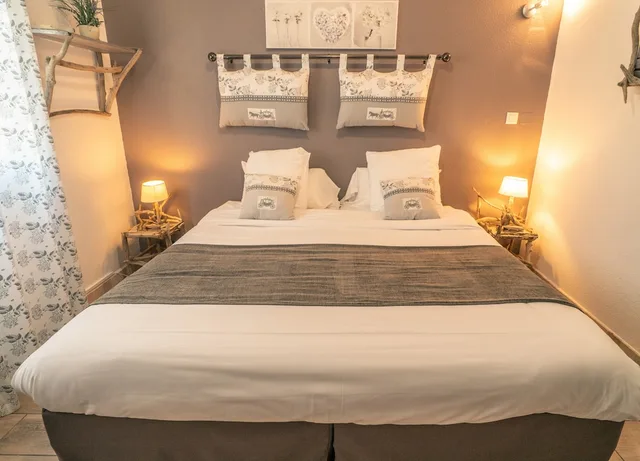 غرفة سوبيريور بسرير مزدوج، HOTEL LE PRESIDENT 8/10