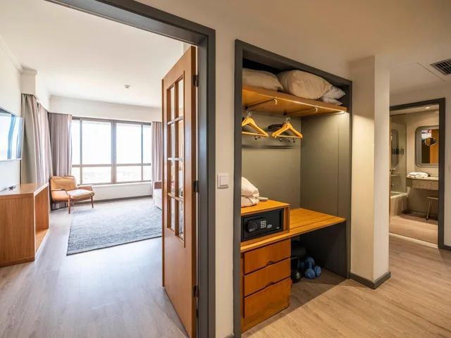 جناح جونيور بسرير مزدوج، Melia Castelo Branco 3/6