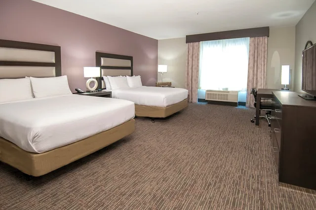 غرفة قياسية بسريرين كوين، HOLIDAY INN NEW ORLEANS AIRPORT NORTH 1/4