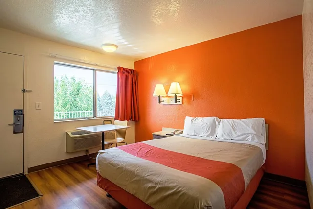 غرفة قياسية بسرير كوين، Motel6 Prescott, AZ 3/10