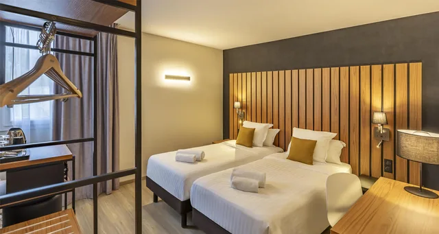 غرفة كومفورت بسريرين منفصلين، Best Western Cote des Sables Plouescat 3/8