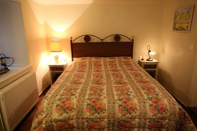 غرفة فاخرة بحوض استحمام، Archontiko Stamou Boutique Hotel 1/4