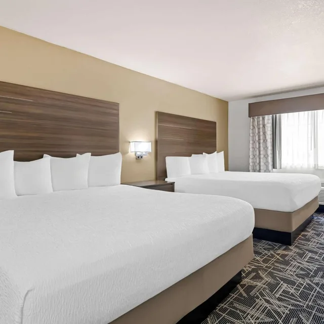 جناح تنفيذي كبير بسرير كينج وسريرين كينج، Best Western Plus Caldwell Inn & Suites 1/7
