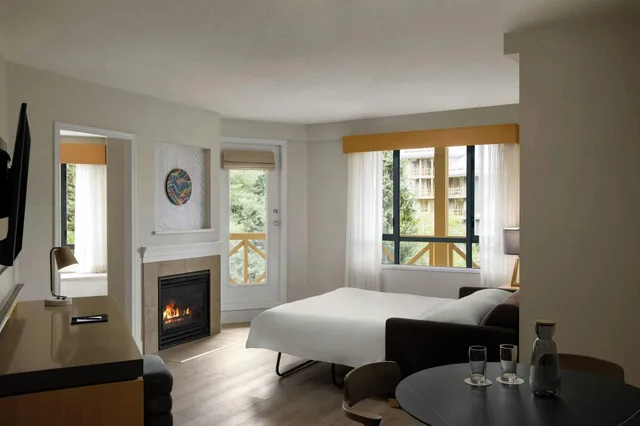 غرفة عائلية بسريرين، Delta Whistler Village Suites 3/9