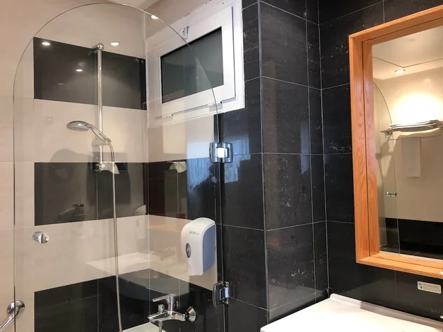 غرفة بزنس بسرير كوين، Le Pietri Urban Hotel 7/8