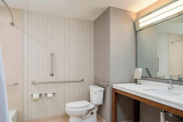 جناح بغرفة نوم واحدة، Courtyard by Marriott Niagara Falls, USA 3/5
