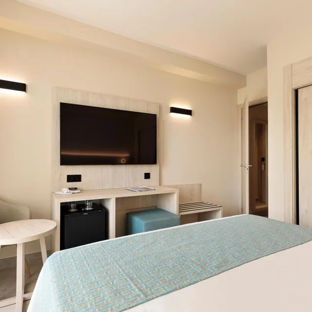 غرفة قياسية بسرير مزدوج بإطلالة على البحر، Best Mojacar Hotel 5/10