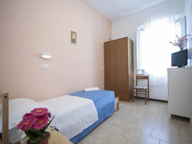 غرفة مفردة، Hotel Colombo 4/6