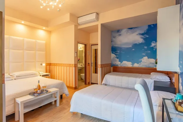 Room, Quadruple, 2 Double Beds, Hotel Jane 2/6