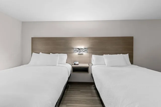 غرفة قياسية بسريرين مزدوجين، Econo Lodge Westminster, MA 1/4