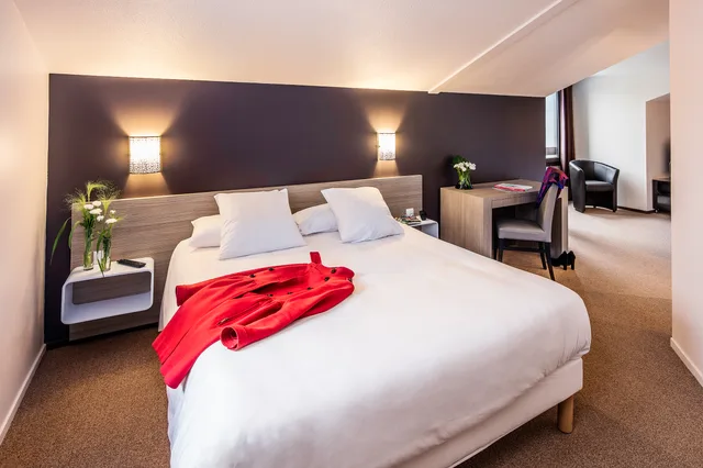 غرفة سوبيريور رباعية، Loreak Hotel 1/3