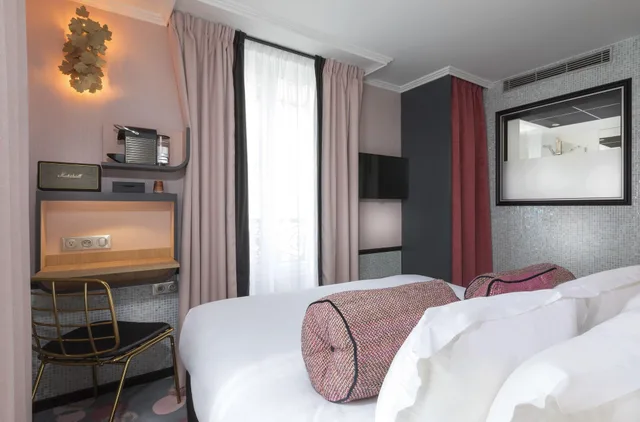 غرفة بسرير كوين، Hotel du Cadran 3/4