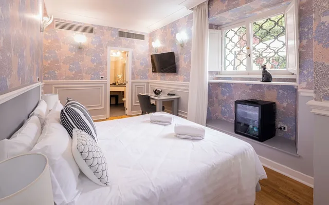 غرفة ديلوكس بسرير مزدوج، Hotel Villa Mangili 3/10