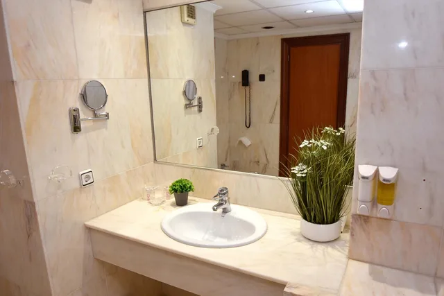 غرفة بسرير فردي، Hotel Turia 9/10