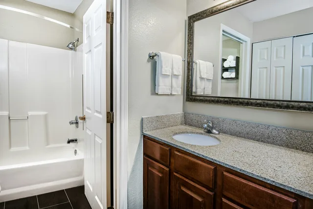جناح استوديو بسرير كوين، Staybridge Suites Austin Round Rock 2/2