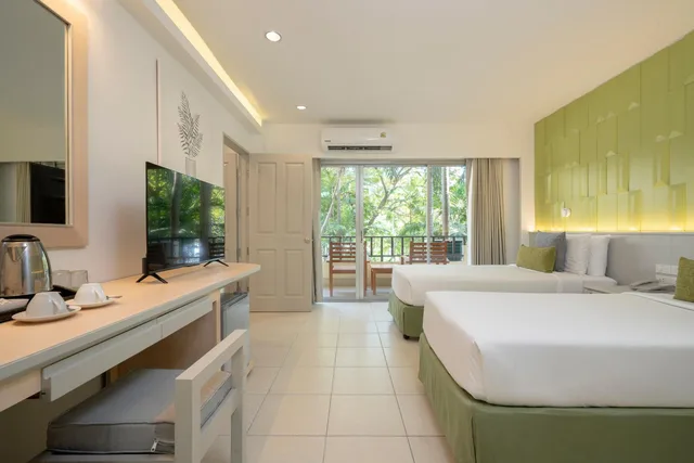 2 Bedrooms, Garden View, The Green Park Resort 1/2