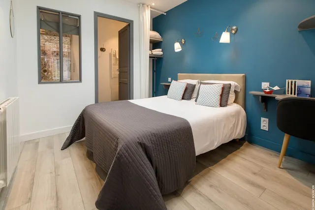 غرفة سوبيريور بسرير كوين، Hôtel Saint-Michel 4/5
