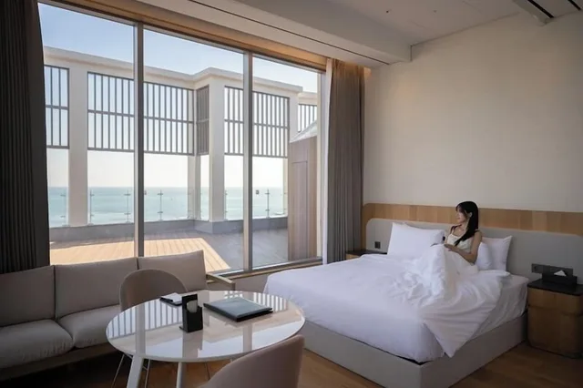 Penthouse, Queen Bed, Sea View, Private Pool, Mer de l'aube Hotel 2/3