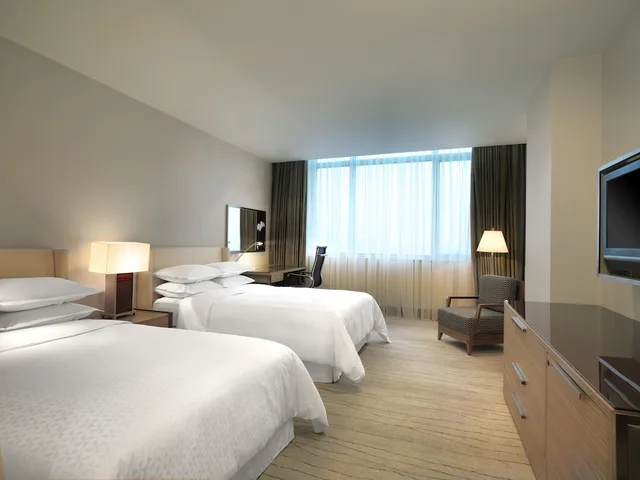 غرفة بسريرين مزدوجين في طابق مرتفع، Four Points By Sheraton Shanghai Daning 7/10