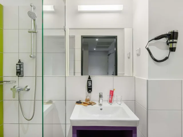 جناح جونيور بسرير مزدوج مع أريكة، Ibis Styles Budapest Airport 5/7
