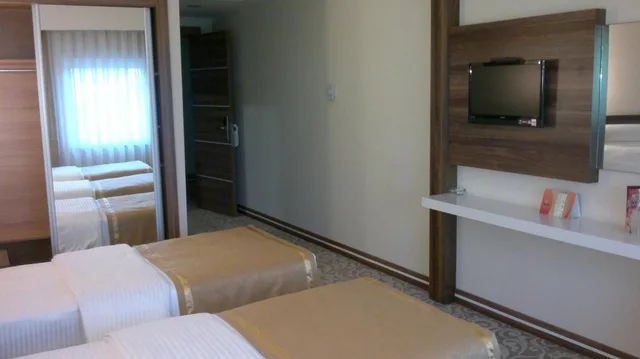 غرفة قياسية ثلاثية، Ozpark Hotel 4/6