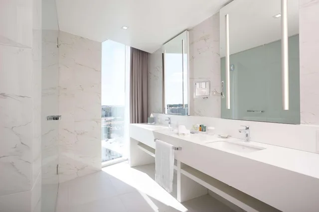 1 Bedroom, Suite, Sauna، Hilton Tallinn Park 2/2