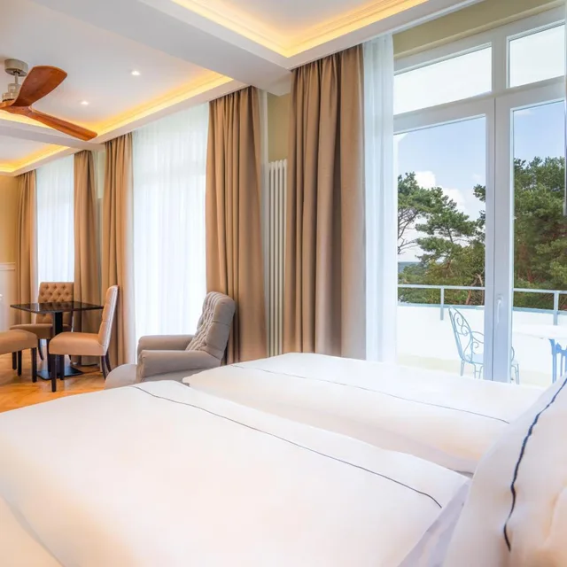 جناح، Strandhotel Ahlbeck 2/10