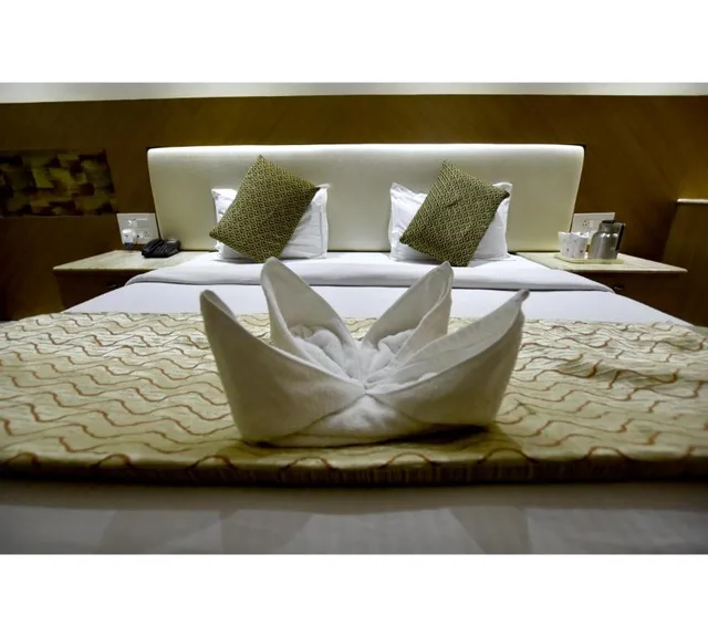 Premier, King Bed, Hotel Sonia, Rudrapur 1/2