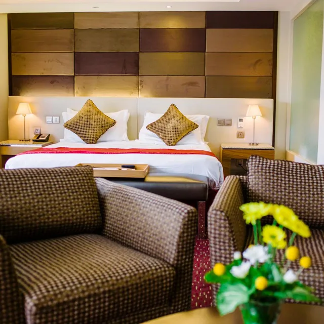 Deluxe, King Bed, The Boma Nairobi 1/3