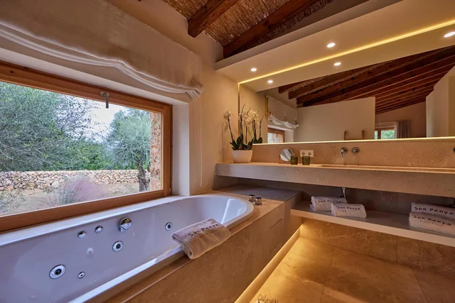 فيلا سوبيريور، Son Penya Petit Hotel 4/5