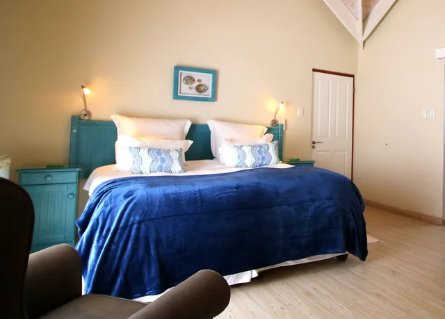 Guest Room, King Bed, Guest House، Baywatch Villa Guest House And Self Catering Accommodation 2/4