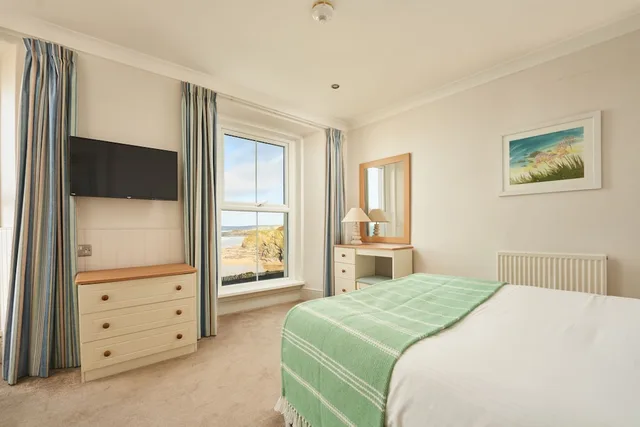 غرفة سيغنتشر بسرير كينج، Great Western Hotel 1/4