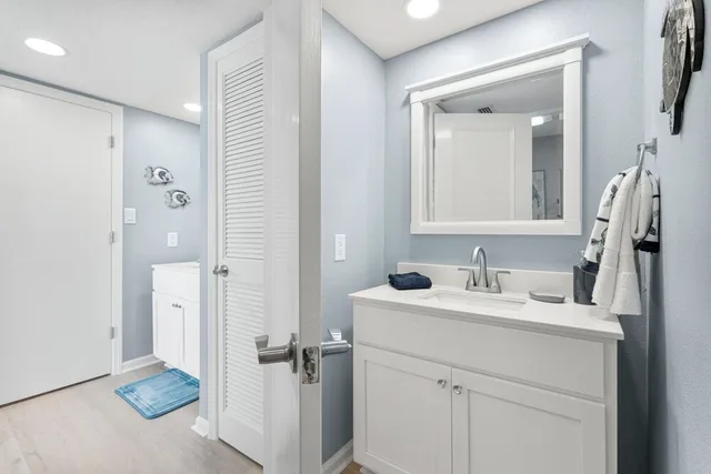 2 Bedrooms, Condo, 2 Double Beds, King Bed, Bunk Bed, Beach Front, 2 Bathrooms, Sandpiper Beacon Beach Resort 4/6