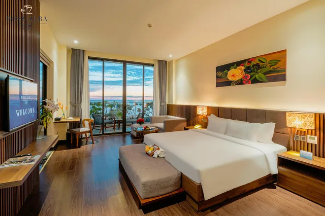 Rosa, Suite, Double Bed, Sea View, Rosa Alba Resort and Villas Tuy Hoa 1/2